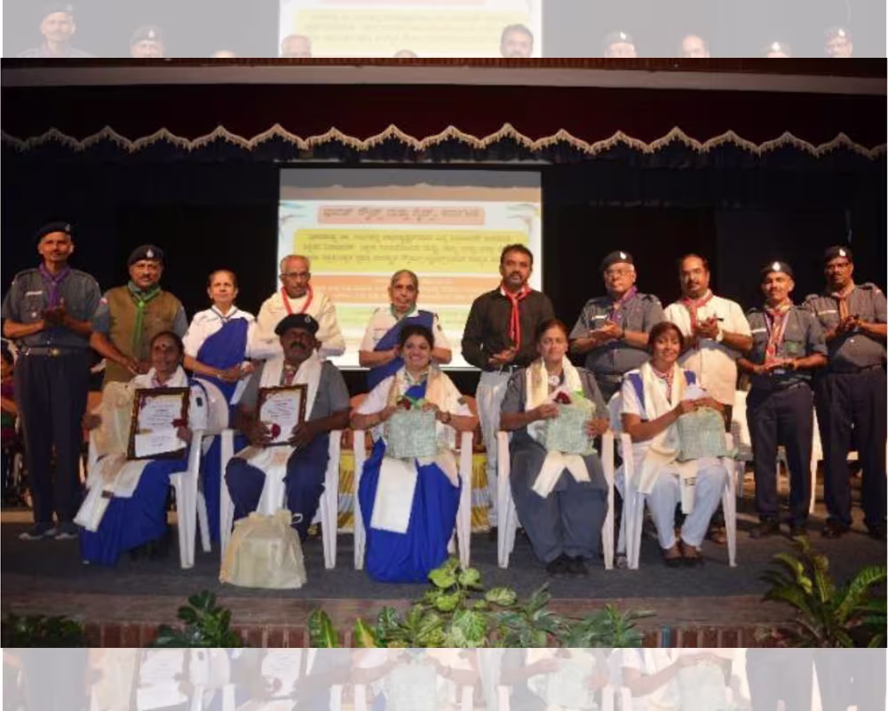 ಗ್ಯಾಲರಿ